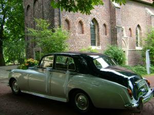 4-Bentley S2 - Oldtimer
Hochzeitsfahrzeug mit besonderer Note