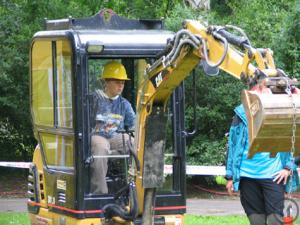 1-BODO BAGGER – EINMAL EINEN ECHTEN BAGGER STEUERN!