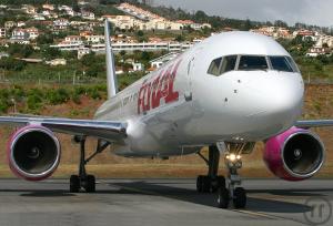 Mieten Sie einen Airliner !! 214 Sitzplätze, 6.000 km Reichweite, EU zugelassen.