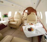 Challenger 300 - Mieten Sie diesen Business Jet für 9 Personen. mieten