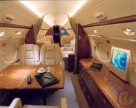 2-Gulfstream G 550 - Mieten Sie diesen Business Jet für 14 Personen.