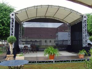 Runddach Bühne 6,00m x 4,00m