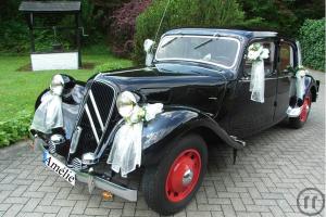 Hochzeitsauto Amélie mit Chauffeur, Citroen Oldtimer 11CV; Hochzeit Fahrzeug, Oldtimervermietung