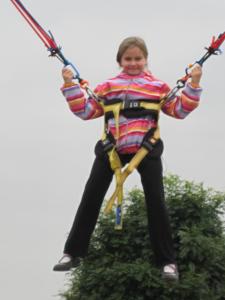 2-1er Bungee Trampolin mieten auf einem Anhänger, nicht bauabnahmepflichtig.