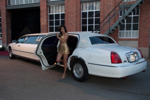 1-8,6m lange, weisse Stretchlimousine im Raum Stuttgart, Reutlingen, Esslingen, Göppingen und ...